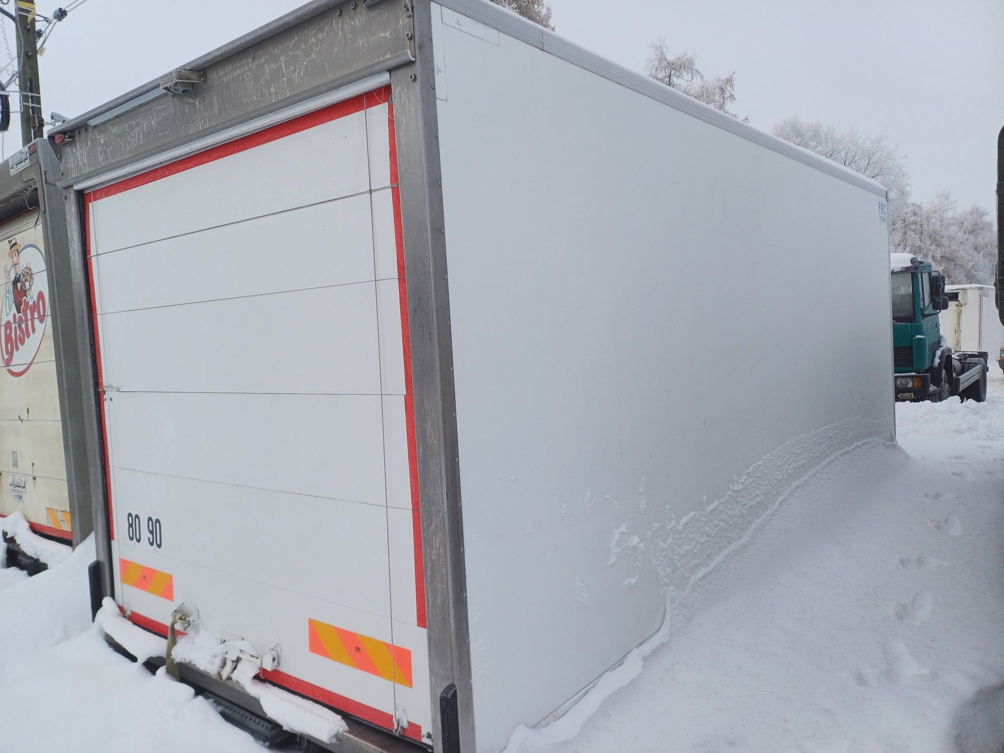 Chłodnia Kontener 6.5m ładny czysty z transportem transportem