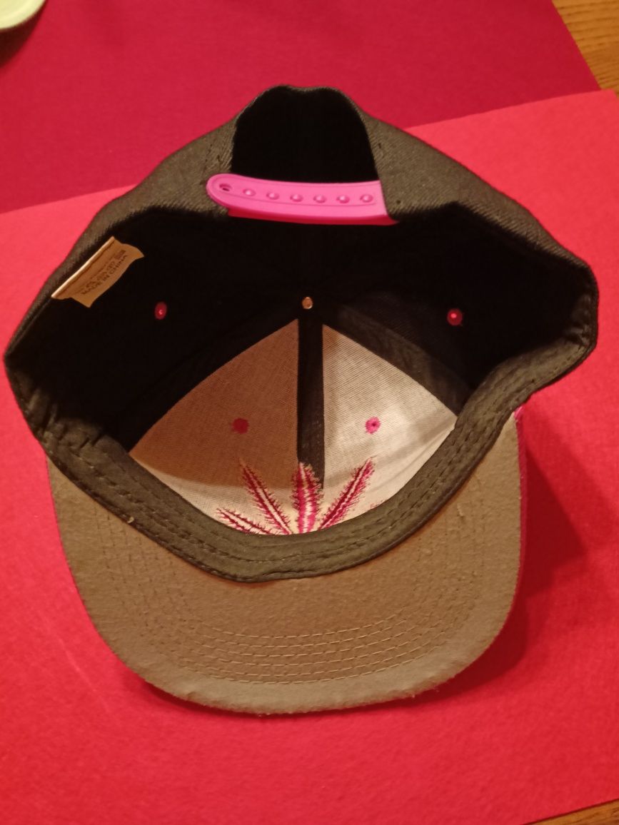 Czapka z daszkiem Snapback