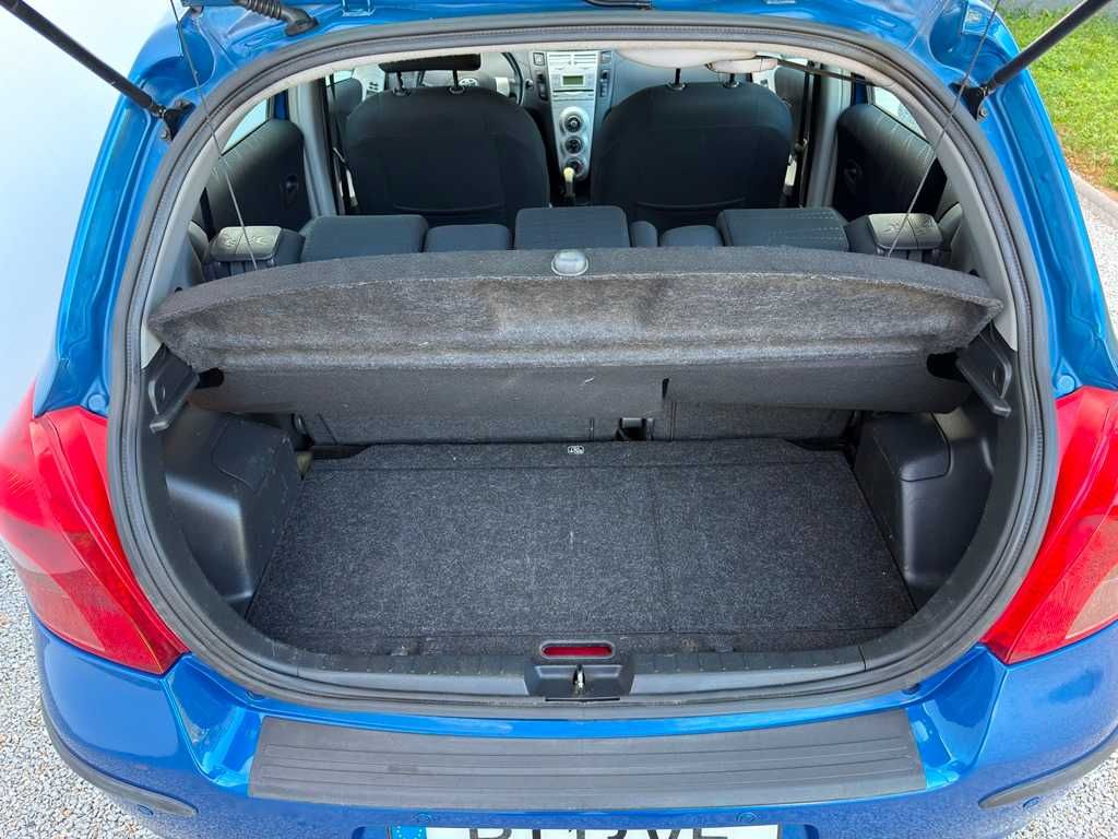 Toyota Yaris 1.0VVTi 70Cv 130.000Km Selo Barato 03/2007