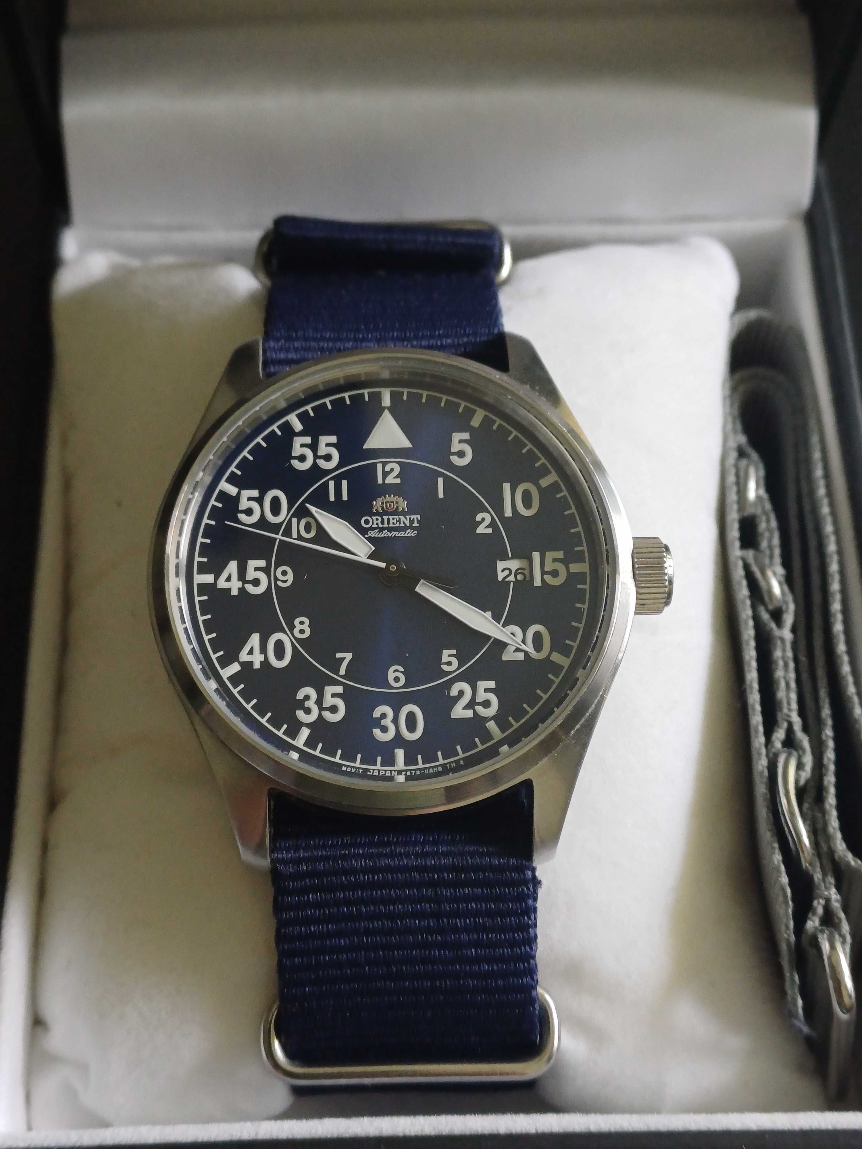 Zegarek automatyczny Orient RA-AC0H01L