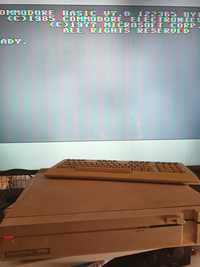 Komputer Commodore 128 D