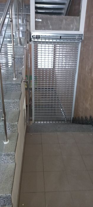 Ролети решітка з направляючими