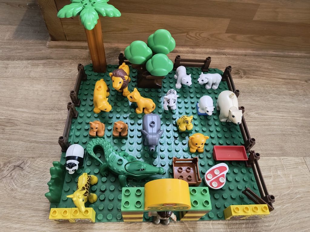 LEGO Duplo zoo, zwierzęta , zagroda , pani zoo,płytka