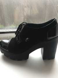 Туфли женские кожаные,черные