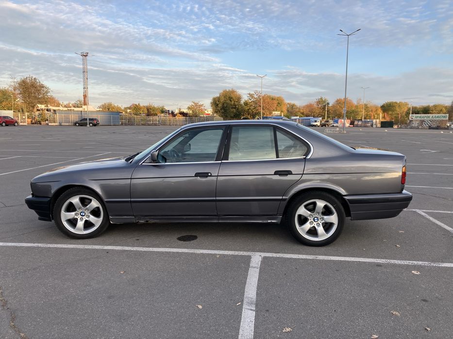 BMW E34 240D автомат