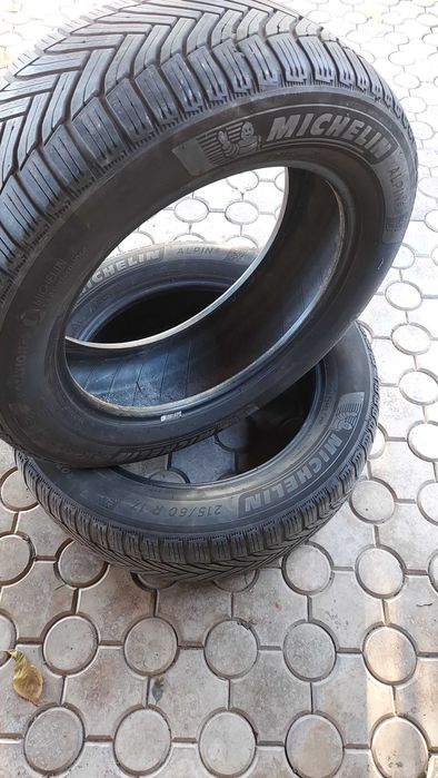 зимняя резина MICHELIN 215/60R17  2колеса б\у