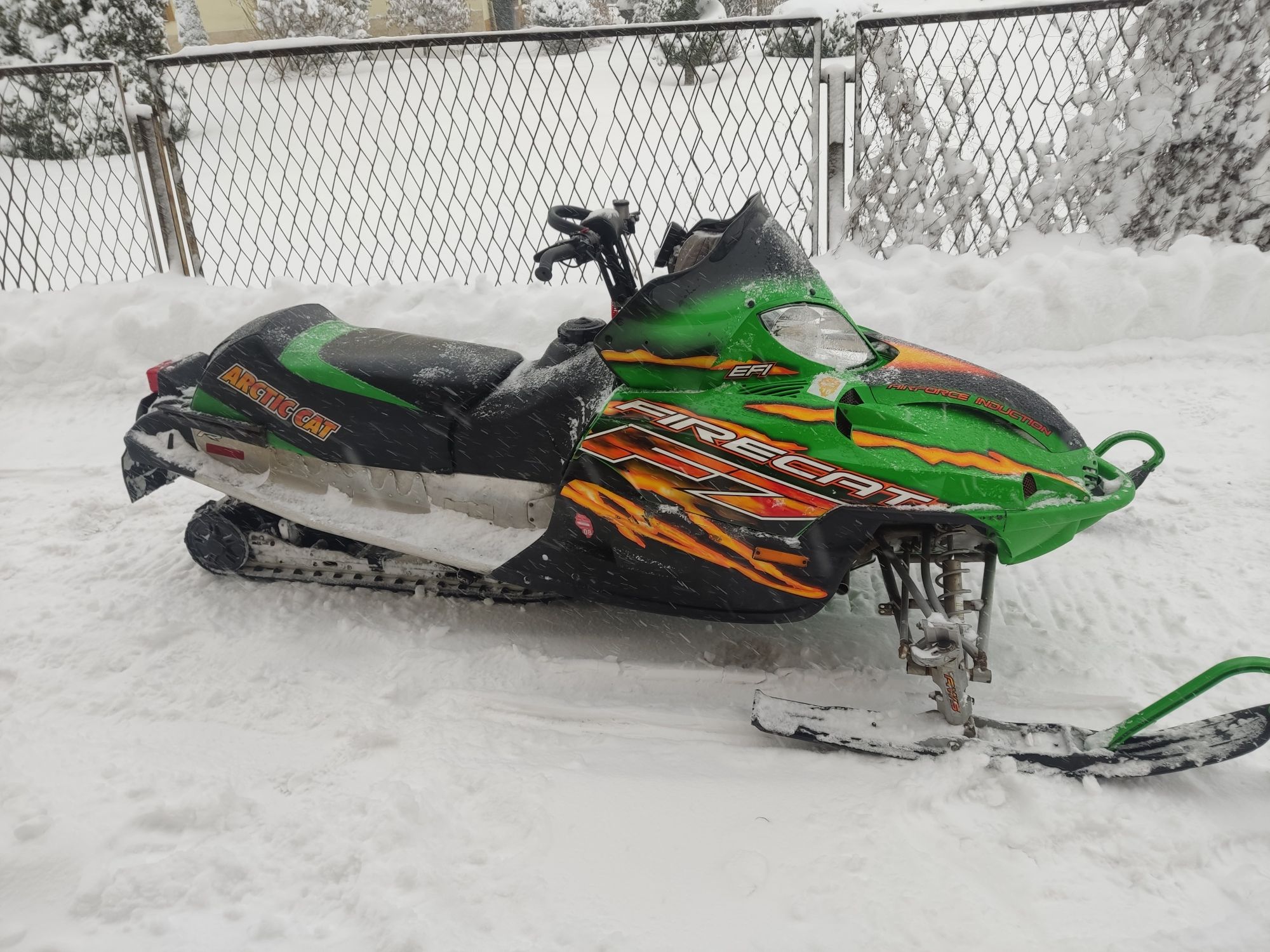 Skuter śnieżny Arctic cat f7 firecat 700 możliwy transport