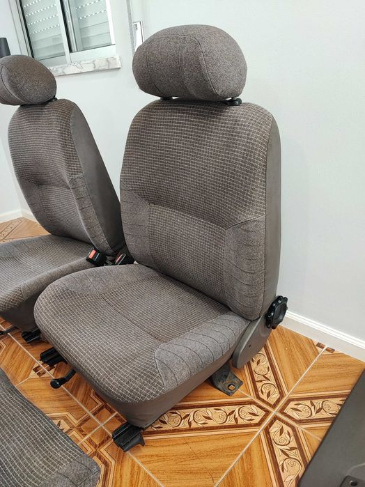 Ford Sierra mk1 - assentos dianteiro