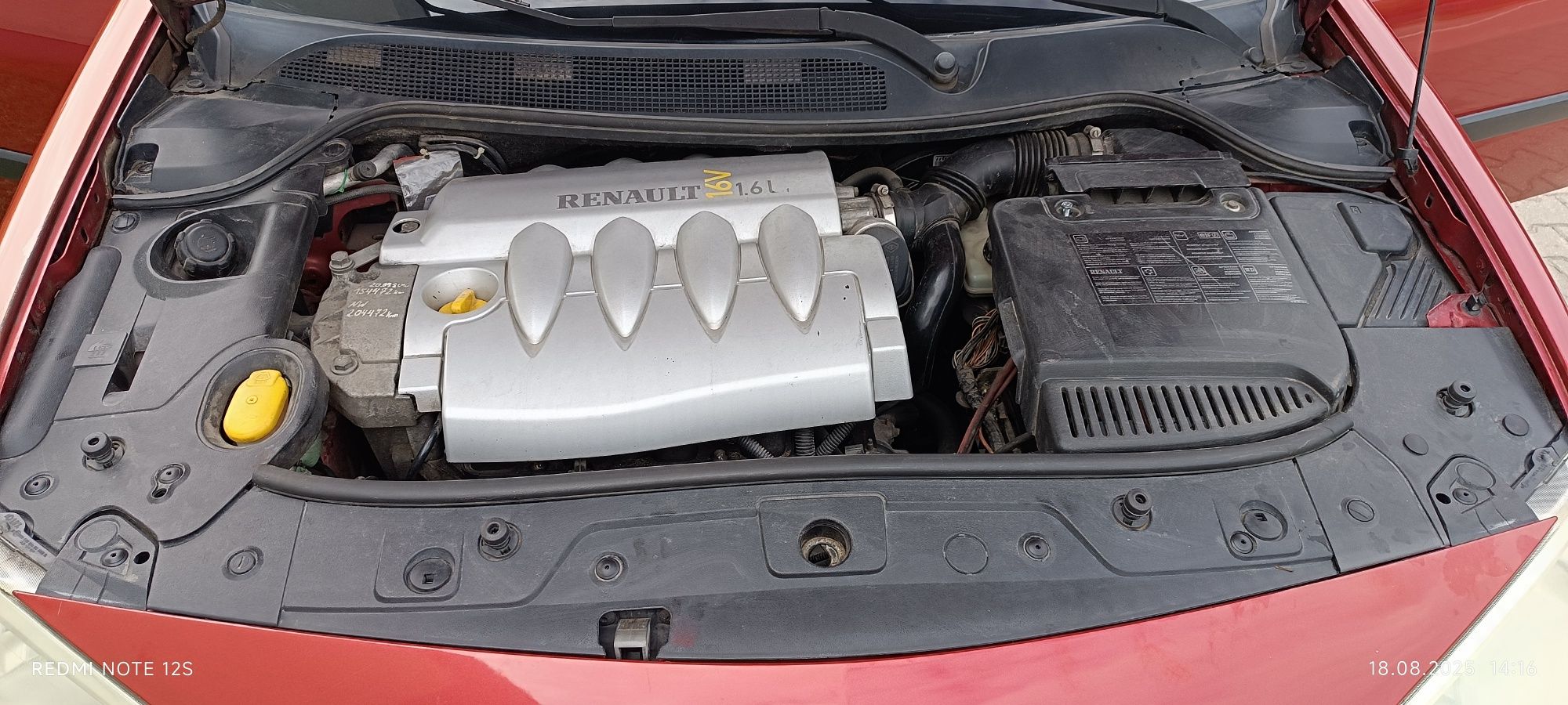 Renault Megane 2 1.6 16V hatchback 2003r.