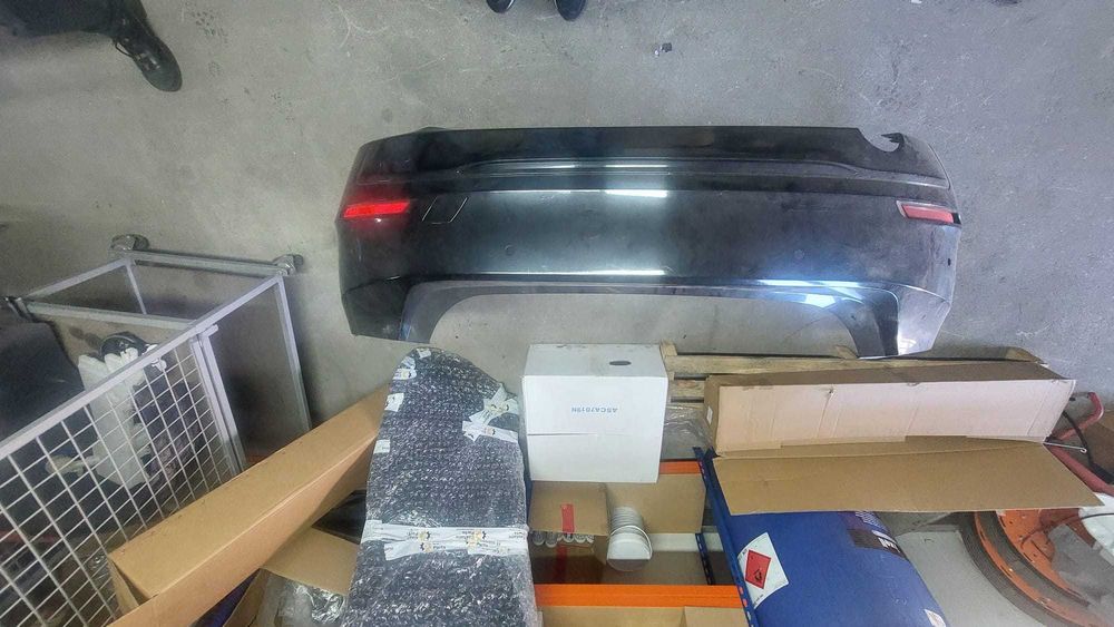 Para-choques trás ORIGINAL BMW F30