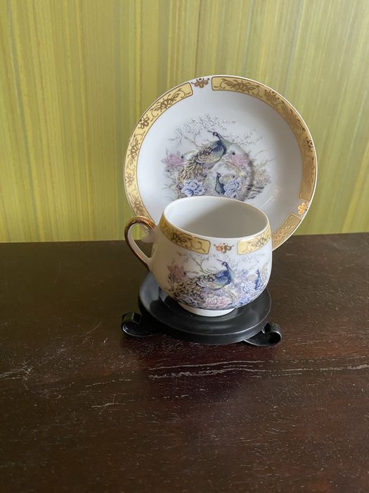 Chávena e respetivo pires