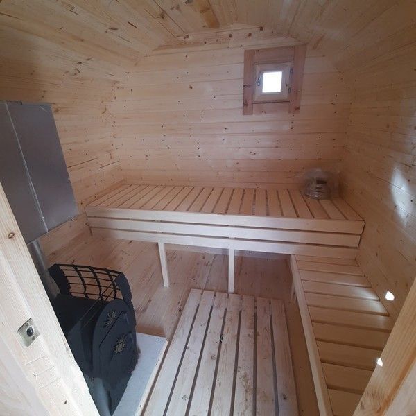 Квадро-Баня с угловым нижними полками 3х2,2 м деревянные ступени.