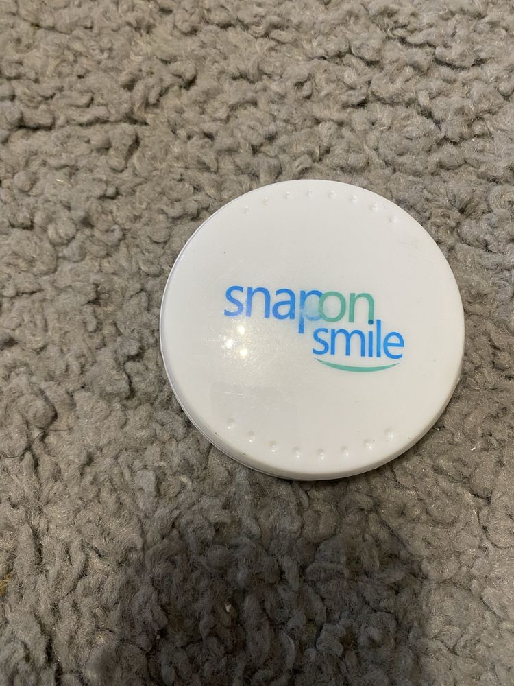 Знімні вініри для зубів Snap On Smile