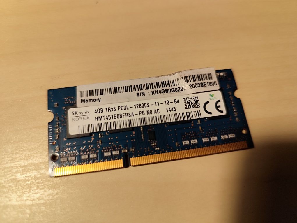 pamięć RAM 2 x 4GB DDR3-1600 SODIMM do laptopa HYNIX i CRUCIAL