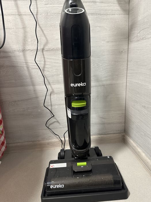 Пылесос аккумуляторный вертикальный моющий Eureka как Dreame