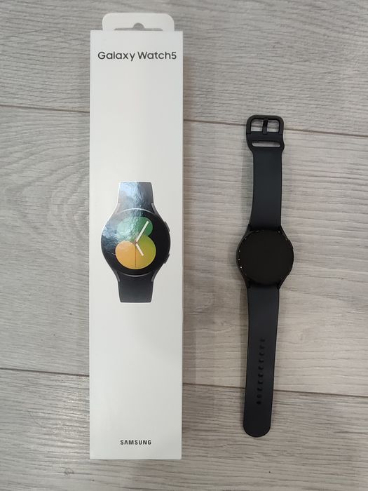 Galaxy watch 5 40mm  Graphite