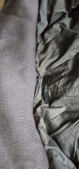 Kurtka puchowa Hugo Boss damska rozmiar M wymiary na zdjęciach