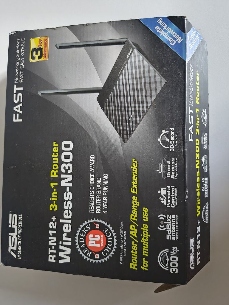Router wifi czarny