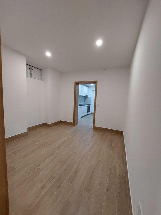 T2 Para arrendamento, Norton de Matos