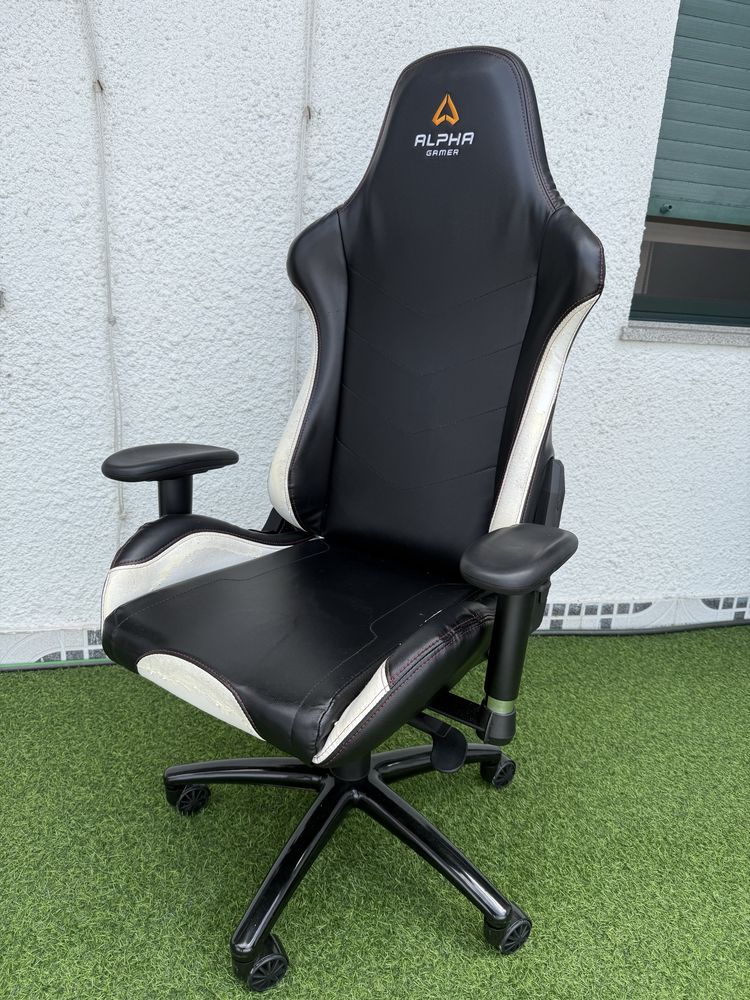 Cadeira Alpha Gamer Preta
