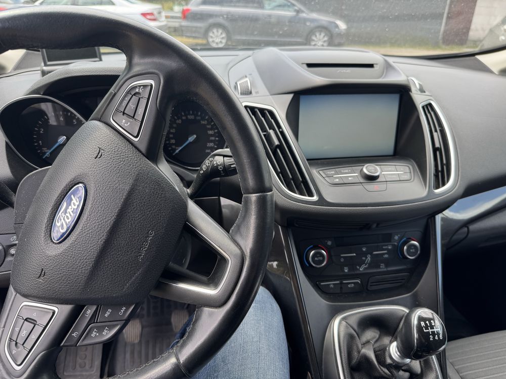 Ford Cmax 2015 po lifcie