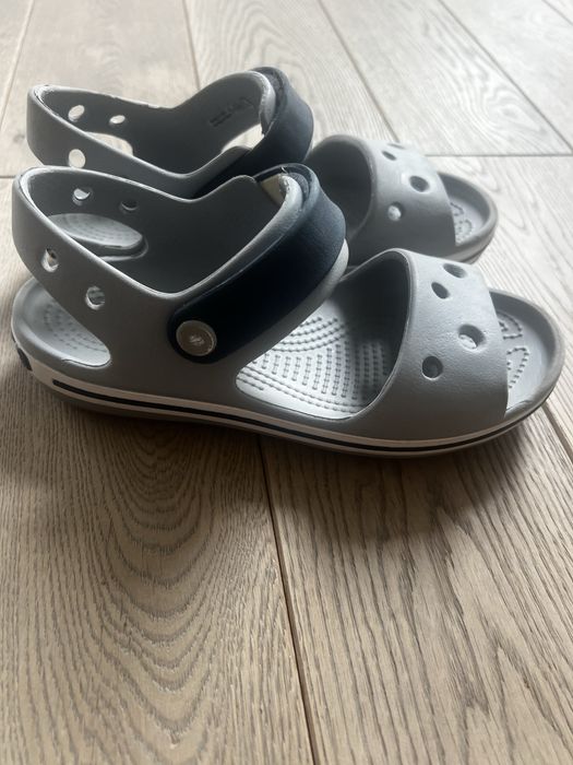 Sandaly Crocs rozm C13, 30-31