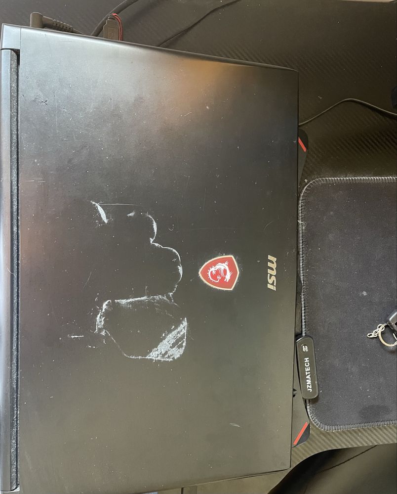 MSI Gaming - i7 + GTX 1060 6GB + SSD + 16GB RAM - 17.3”