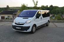Opel Vivaro 2.0cdti 115KM L2H1 , 9 osobowy , Bezwypadkowy , Serwisowany , Hak