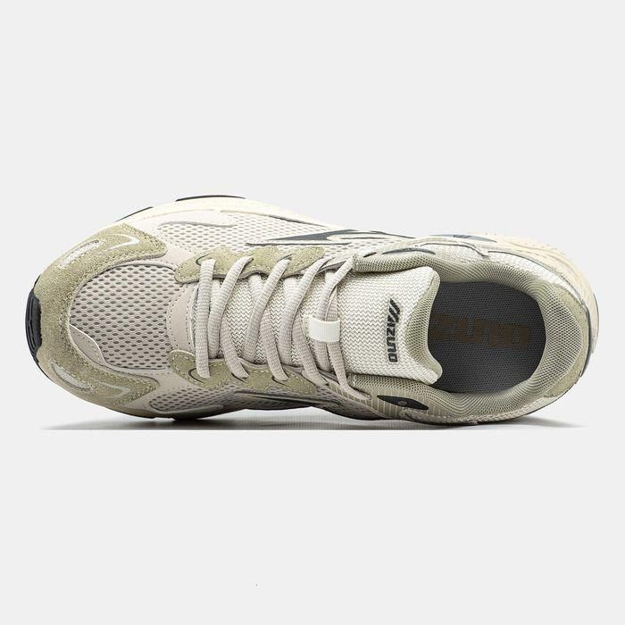 Оригінал Mizuno Racer S кросівки нові чоловічі бежеві 40-45