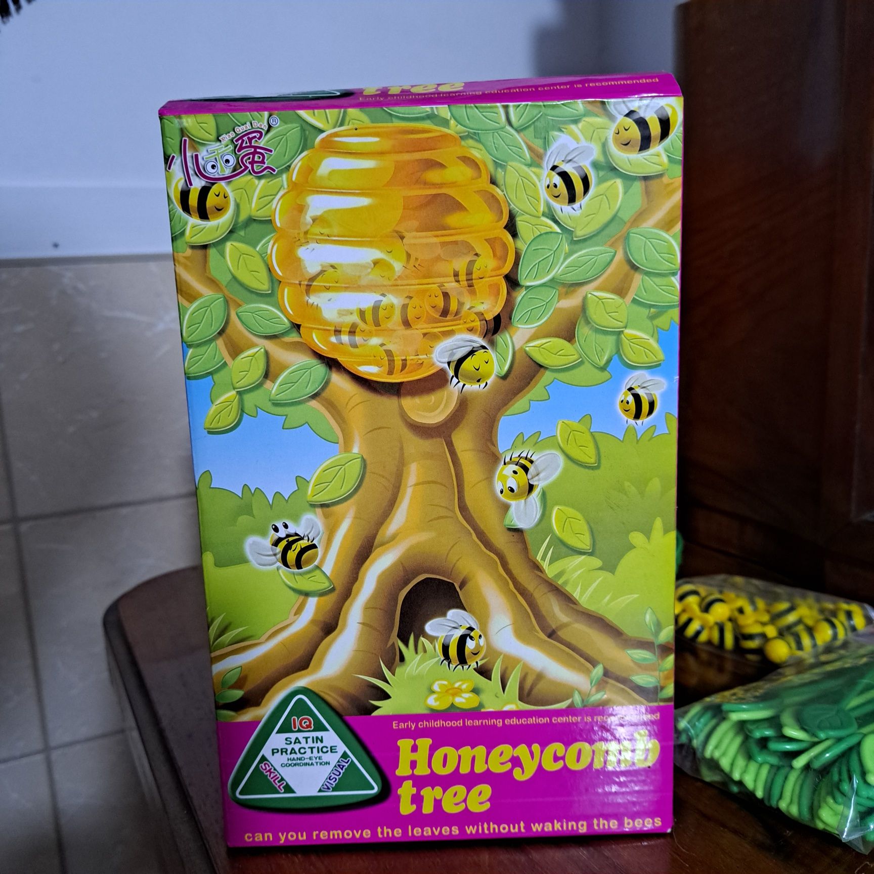 Gra zręcznościowa dla dzieci Spadające pszczoły