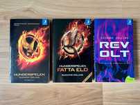 The Hunger Games trilogy - Suzanne Collins - Swedish (Hungerspelen).