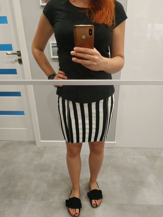 Spódnica w paski New Yorker rozmiar M 38