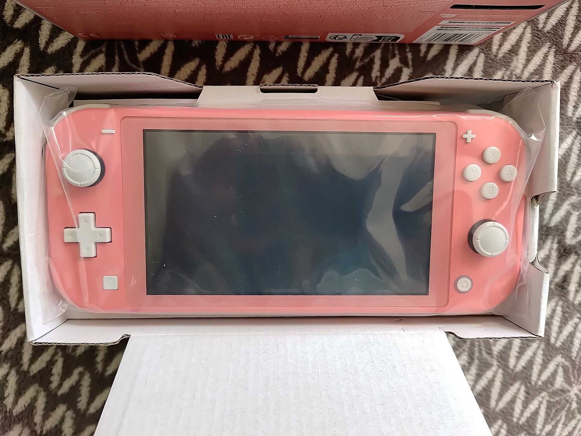 Nintendo Switch Lite, nowa, z oryginalnym pudełkiem oraz ładowarką.