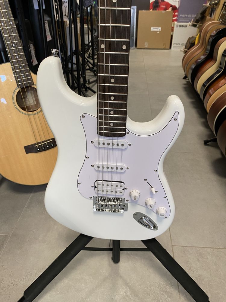 Arrow Tonecaster ST211 Stratocaster - gitara elektryczna