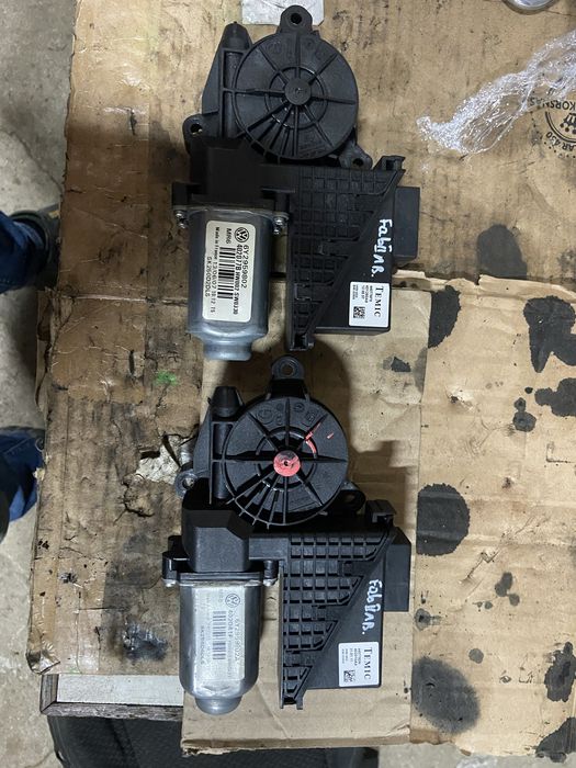 6y2959802 Мотор склопідйомника лівого fabia 2