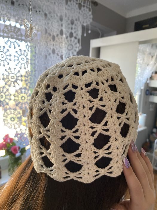 Czapka szydełkowana