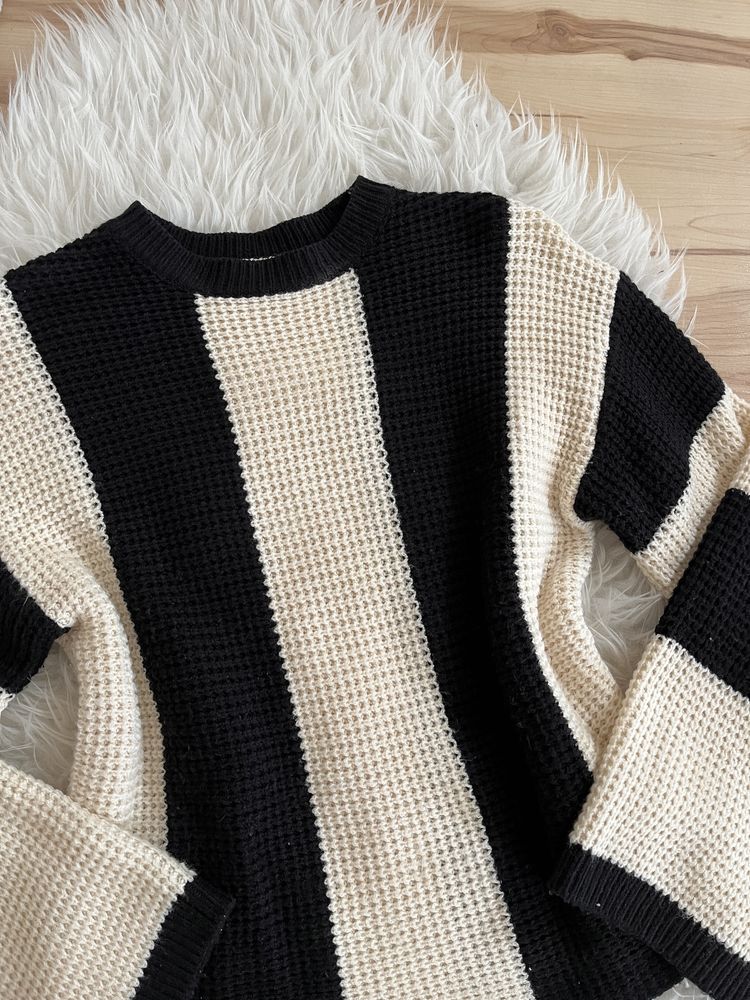 Sweter w paski z rozszerzanymi rękawami Shein XS