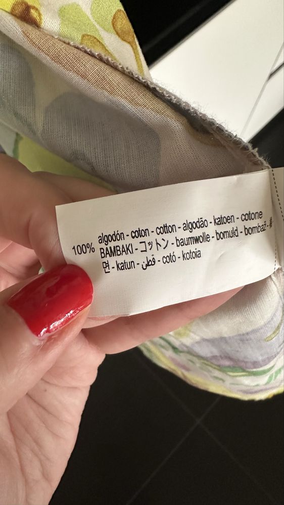 Sukienka ZARA midi w kwiaty. R. M. Stan idealny.