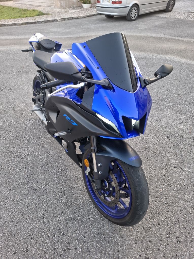 Yamaha R7 azul 2023