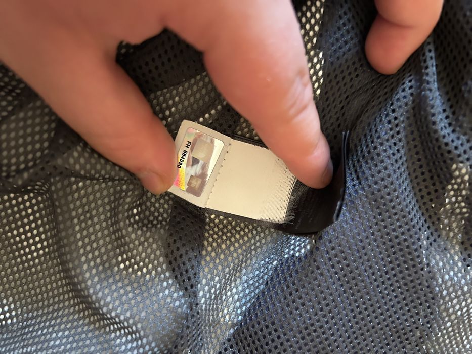 The north face (tnf) вітровка hyvent (не пропусксє воду)