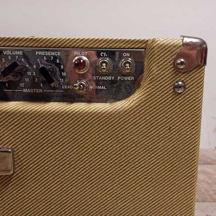 Peavey Classic 50 lampowe combo gitarowe 4x10" zamiana