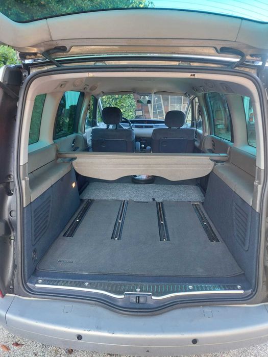 Renault Espace 2.2 DCI 110kW (para peças)