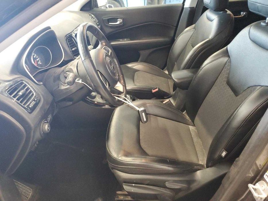 Jeep Compass Latitude 2019