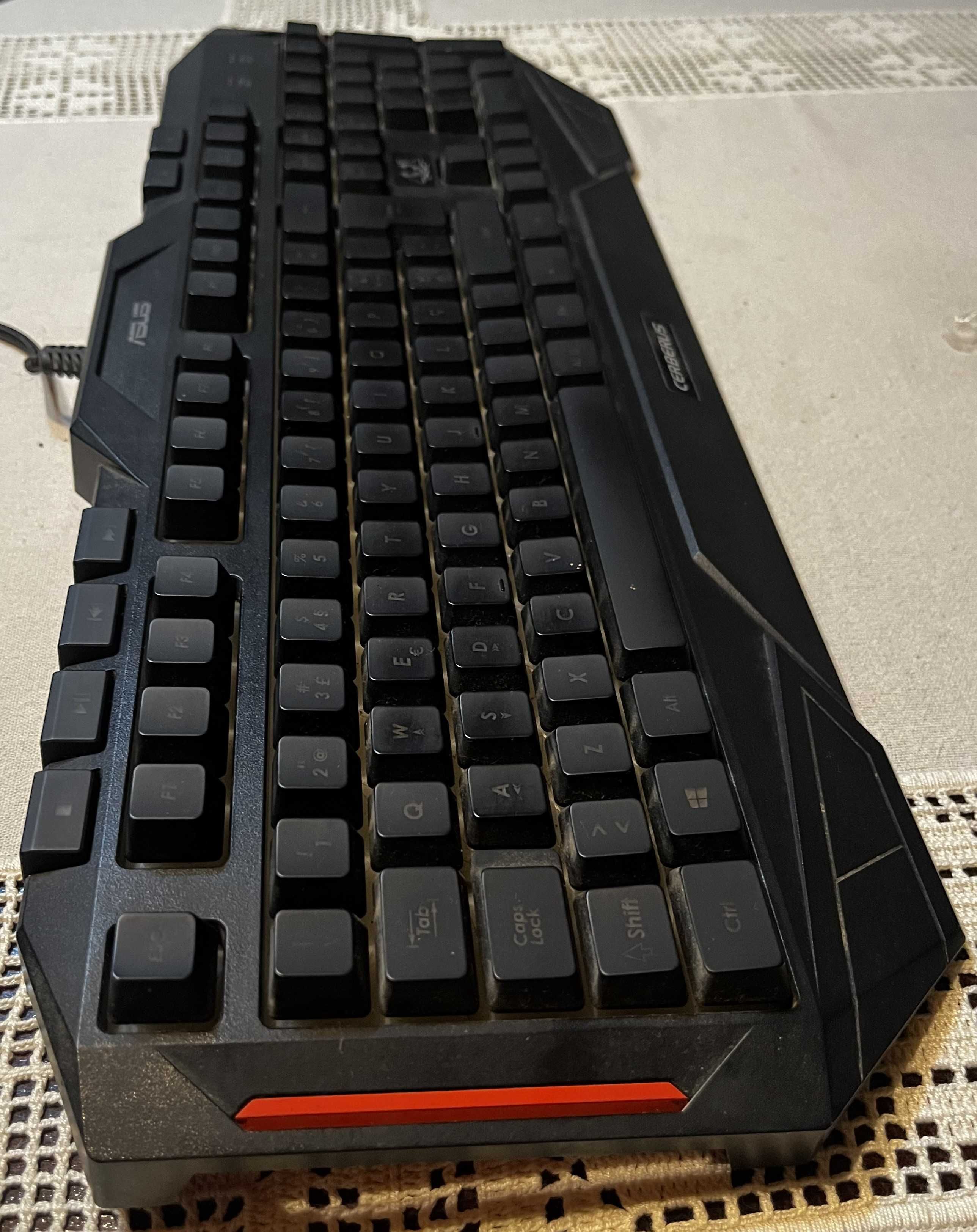 Teclado Gaming Asus Cerberus