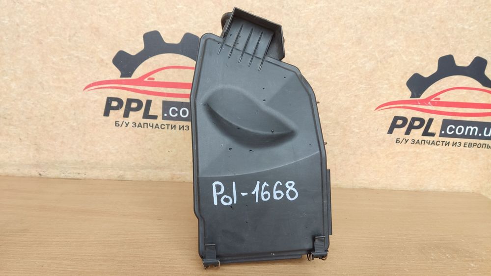 Mercedes C W203 00-07 корпус блока реле предохранителей A2035451303