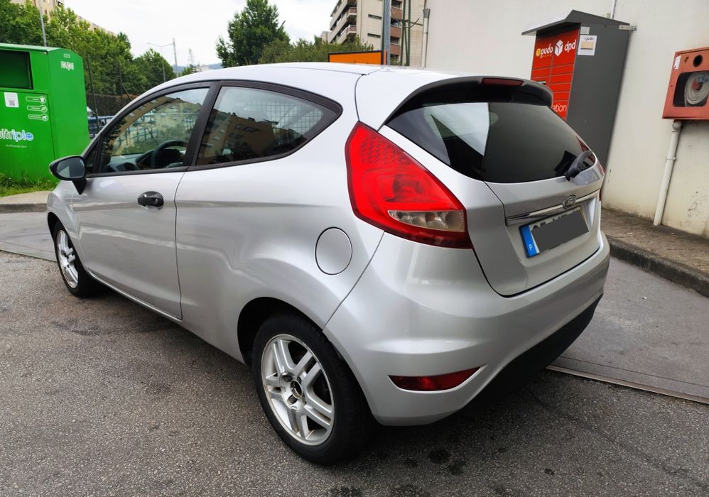 Ford Fiesta econômico, fiável e em muito bom estado!