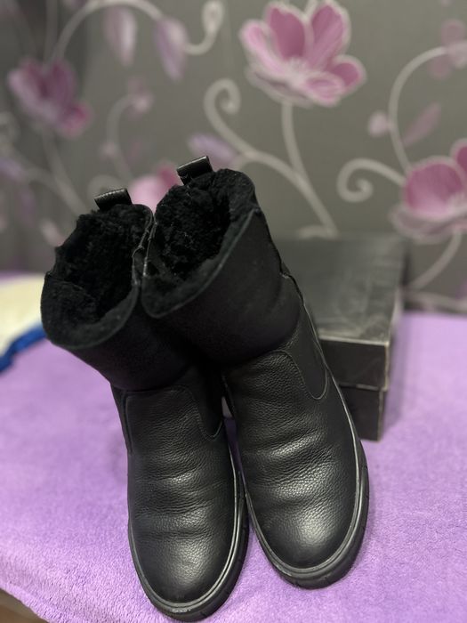 Уггі чоловічі (оригінал)