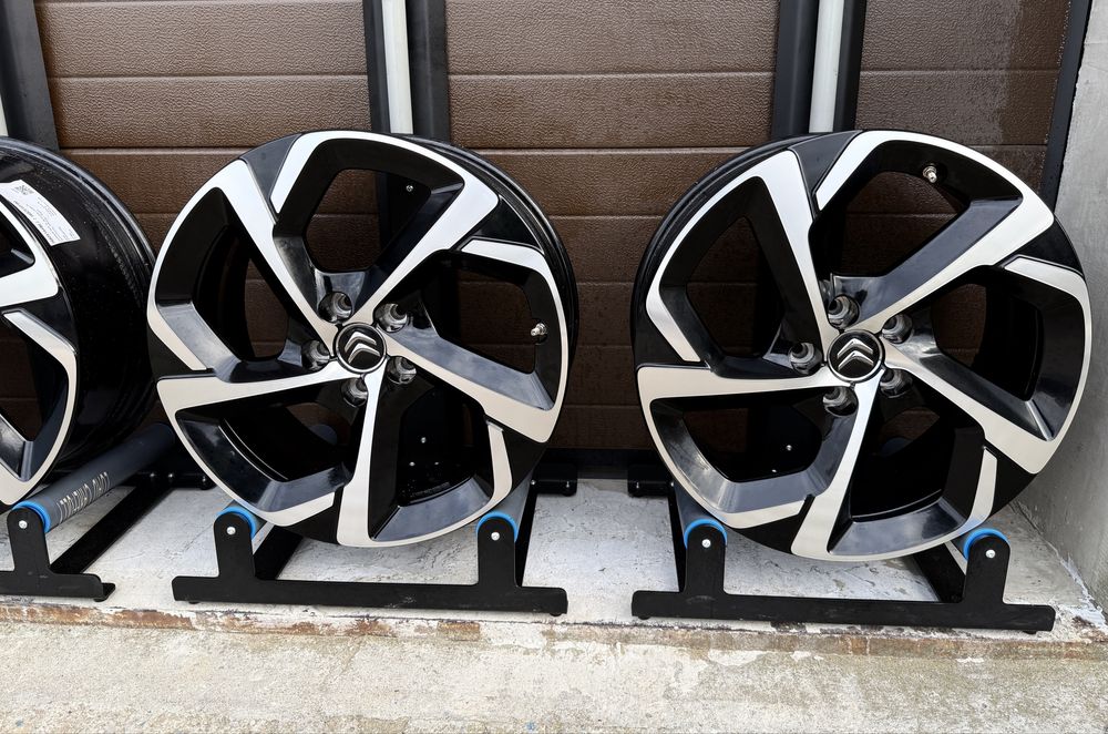 4x felgi aluminiowe Czarne 5x108 r18 et49 7,5J Alufelgi Citroen 18”