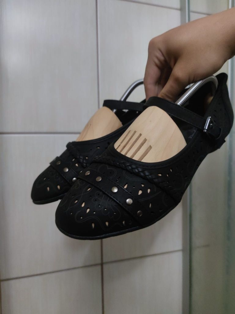 Buty obuwie 42 City Walk  mokasyny czarne czarne włoskie letnie premiu