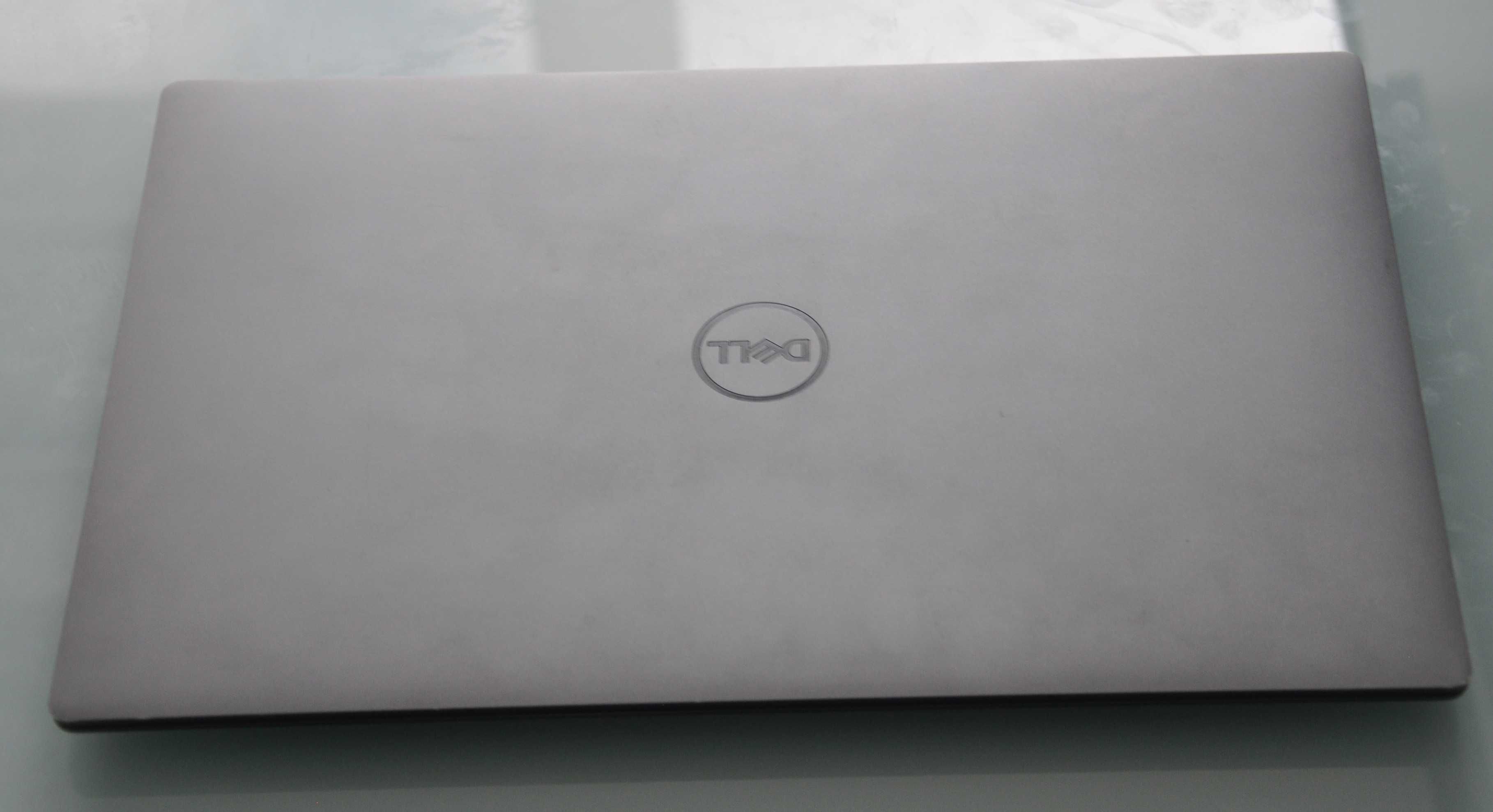 dell xps13 plus 9320, i7-1260p 12 cores, 1tb, 32gb, 13.4" 3840 x 2400